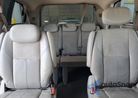 2010 Chrysler Town & Country Limited z USA, uszkodzony, nr VIN 2A4RR7DX7AR495196